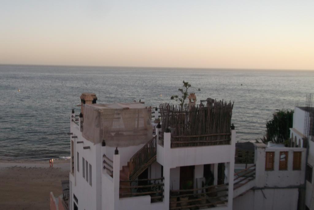 טגזוט Laverie Du Soleil Surf House חדר תמונה
